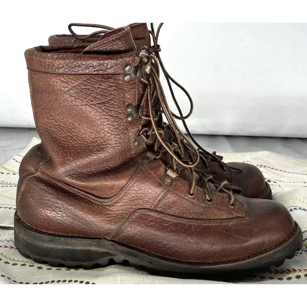 Danner likely vintage